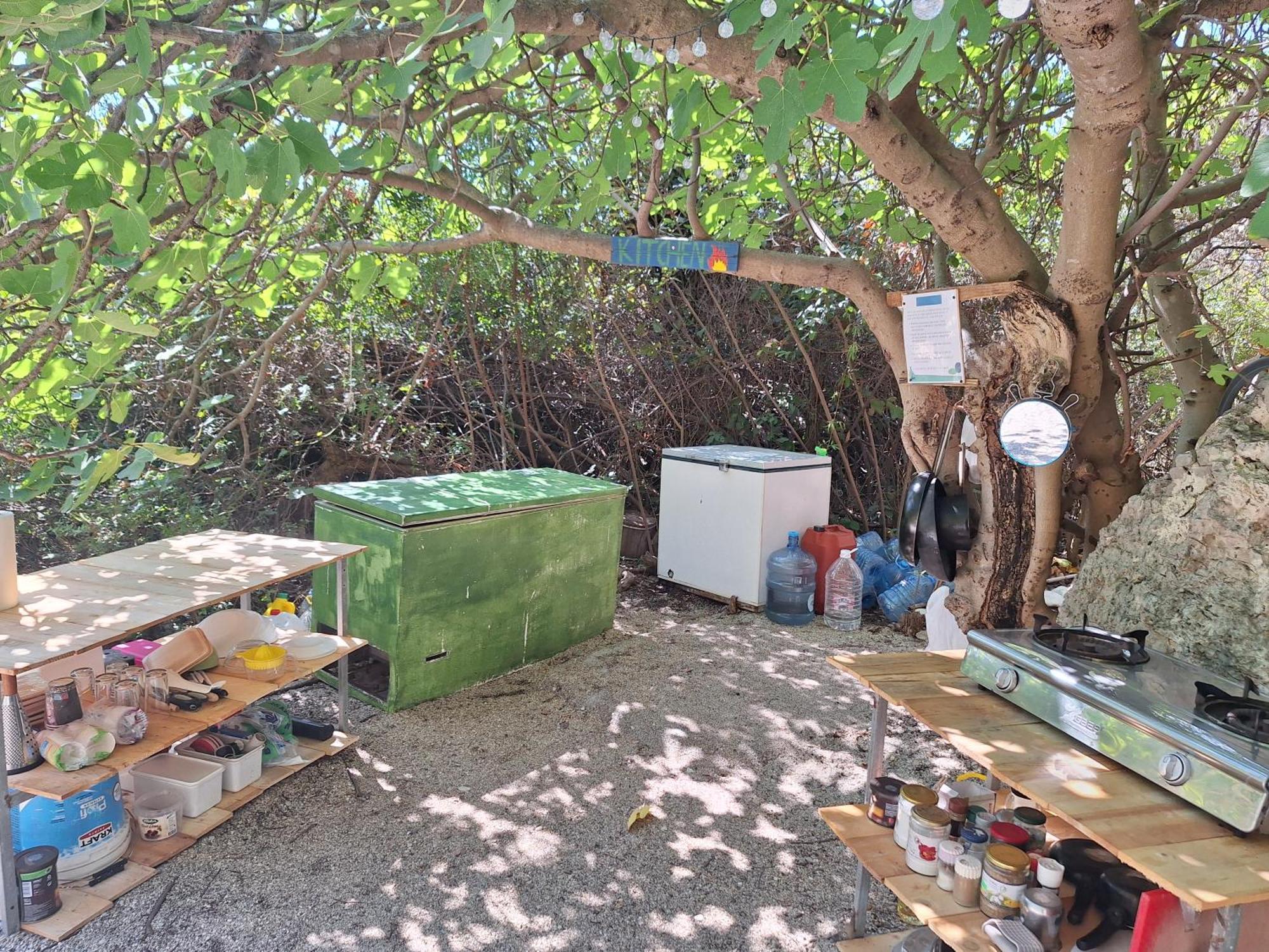 Lost Paradise Eco Camping Himarë Eksteriør billede